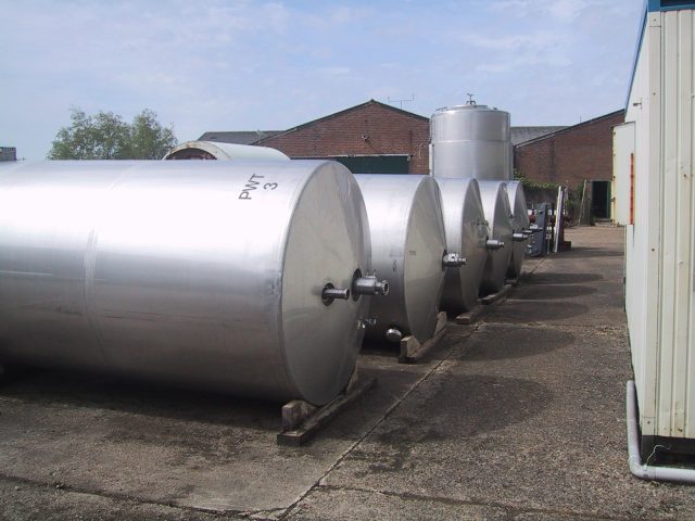 Insulated storage tanks — insulated storage tanks — 10000 L